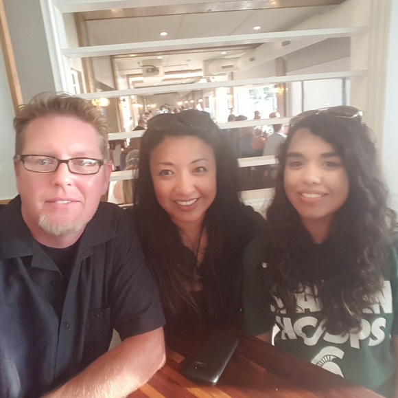 Meet your Posher, Michele - Picture 4 of 4